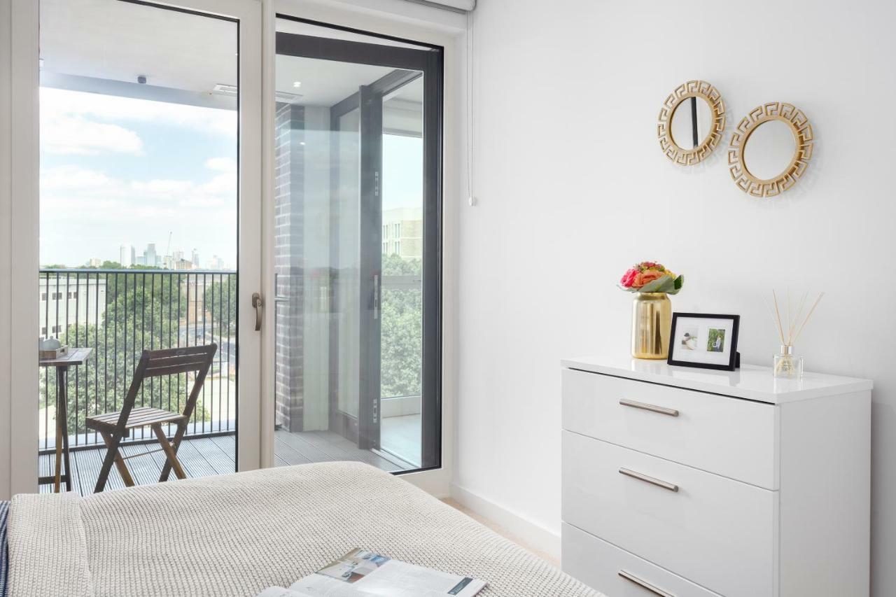 Two Bedroom Serviced Apartment With Balcony In Weymouth Building, Deacon Street London Ngoại thất bức ảnh